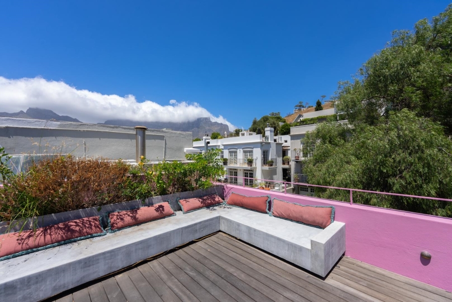 2 Bedroom Property for Sale in De Waterkant Western Cape